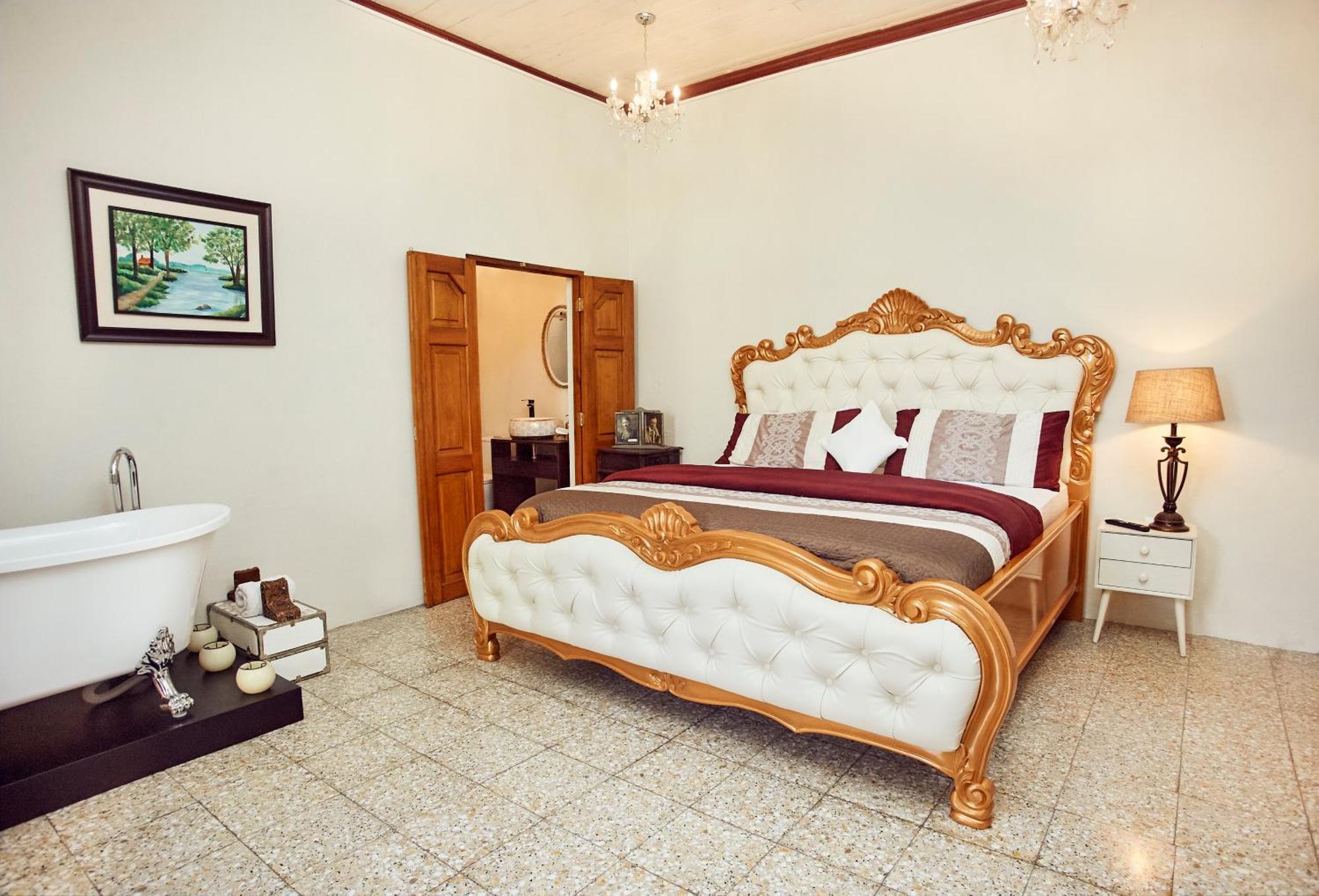 Hotel Vintage "Rialto" Кетцалтенанго Екстериор снимка